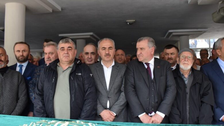  T.C GENÇLİK VE SPOR BAKANI SAYIN O.AŞKIN BAK’IN AMCASI MEMİŞ BAK VE HAVVA ŞAHİNBAŞ EBEDİYETE UĞURLANDI.