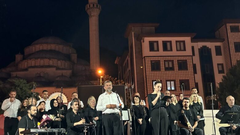  RİZE-PAZAR’DA  “HALK KOROSU” KONSER VERDİ.