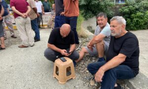 RİZE CHP MİLLETVEKİLİ TAHSİN OCAKLI’YA SÖZLÜ SALDIRI….