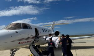 ACİL HASTA, RİZE’DEN UÇAK İLE ANKARA’YA SEFK EDİLDİ…