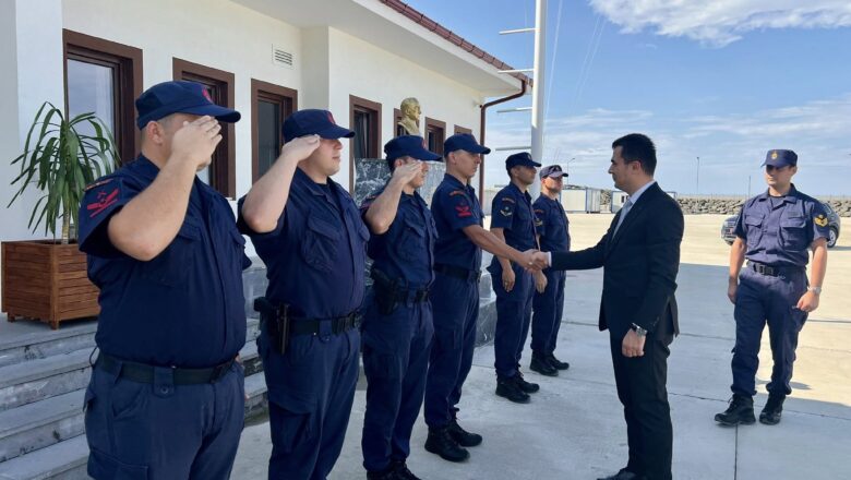  PAZAR KAYMAKAMIN’DAN SAHİL GÜVENLİK KARAKOLUNA ZİYARET….