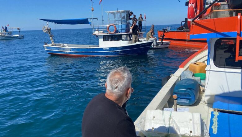  RİZE-PAZAR ZELEK BALIKÇILARI KAFES BALIKÇILIĞINA KARŞI DİRENMEYE DEVAM EDİYOR.