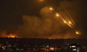 İsrail ordusu Gazze’ye gece boyu 50 hava saldırısı düzenledi – Birlik Haber Ajansı