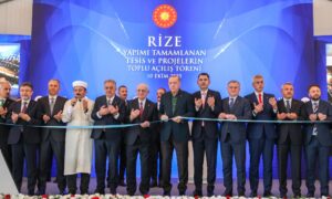 CUMHURBAŞKANIMIZ R.TAYYİP ERDOĞAN RİZE’DE TOPLU AÇILIŞ ve TEMEL ATMA TÖRENİNE KATILDI..