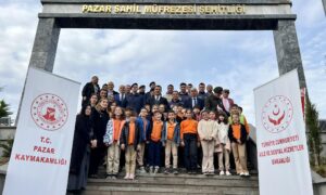 RİZE-PAZAR KAYMAKAMI FİDAN DİKİM ETKİNLİĞİNE KATILDI…