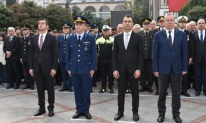 RİZE-PAZAR ‘DA ULU ÖNDER MUSTAFA KEMAL ATATÜRK  TÖRENLE ANILDI.