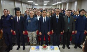 24 KASIM ÖĞRETMENLER GÜNÜ KUTLAMALARI RİZE-PAZAR ‘DA SAAT 09.30 ‘DA BAŞLADI..