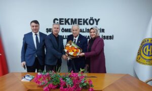 Adalet Eski Bakanı İsmail Müftüoğlu’ndan Çekmeköy Şehit Ömer Halisdemir Kız AİHL’ye ziyaret – Birlik Haber Ajansı