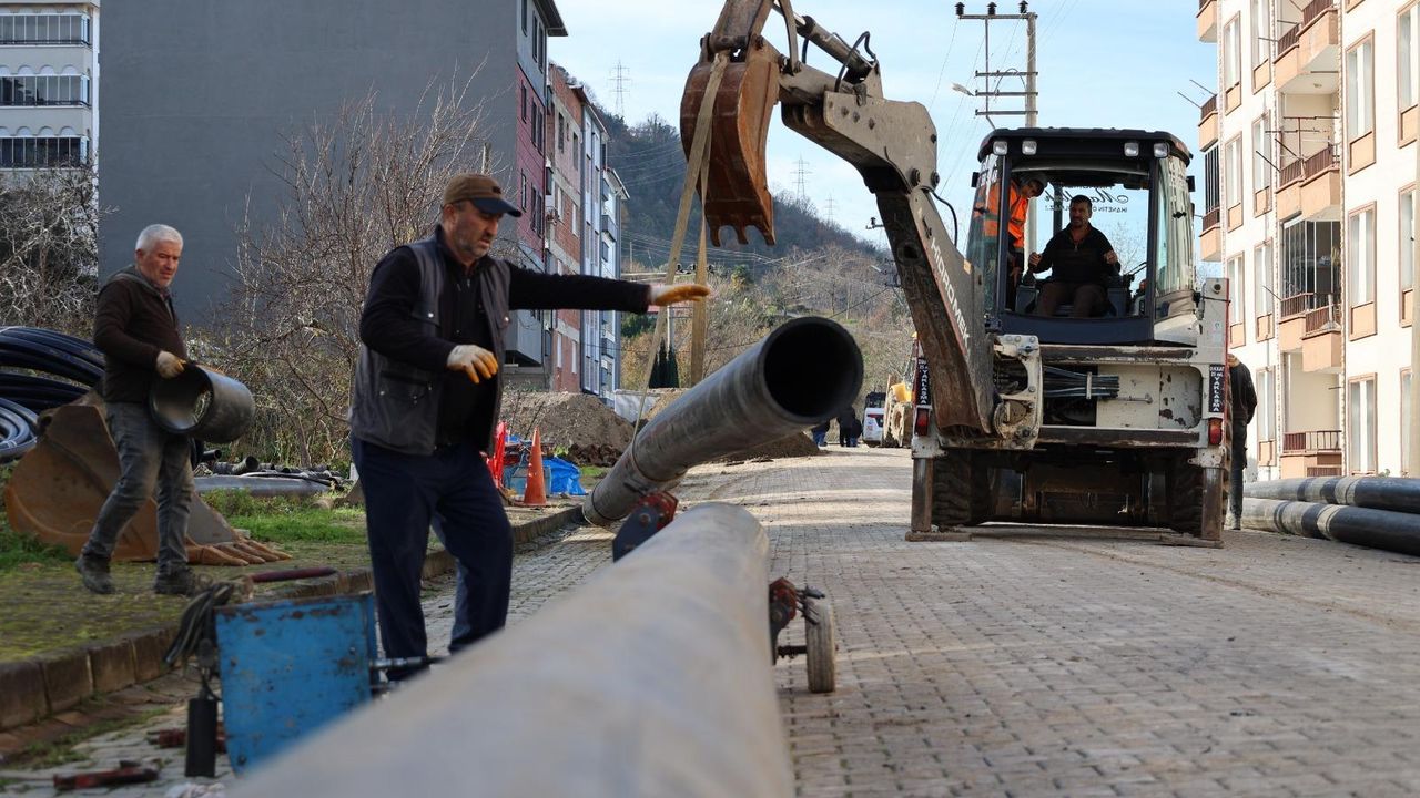 Altınordu Şahincili'de 40 yıllık içme suyu hattı yenilendi - Birlik Haber Ajansı