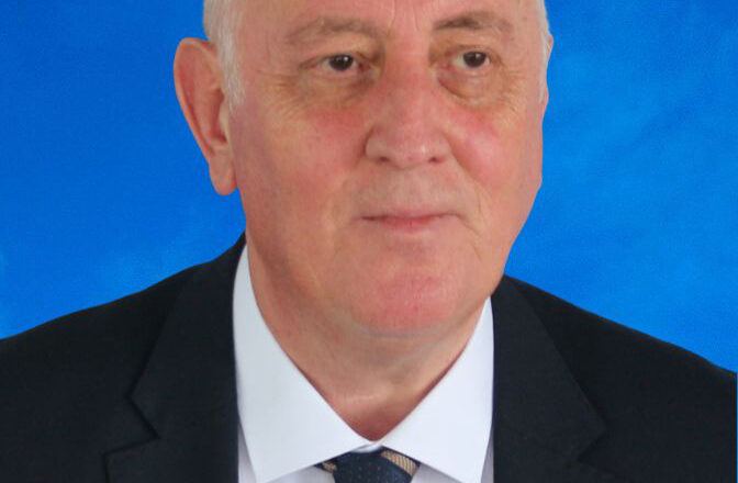  PAZARSPOR BAŞKANI ADAYLIKTAN ÇEKİLDİ .