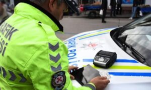 TBMM’de trafik ve milli park düzenlemeleri: Saldırgan sürücüye 180 bin lira ceza – Birlik Haber Ajansı