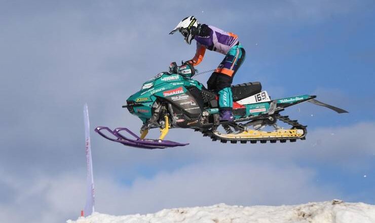  DÜNYA KAR MOTOSİKLETLİ ŞAMPİYONASI RİZE ‘DE ZİRVE YAPTI…