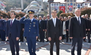 RİZE- PAZAR’DA 18 MART ÇANAKKALE ZAFERİ VE ŞEHİTLERİ ANMA GÜNÜ KUTLANDI.