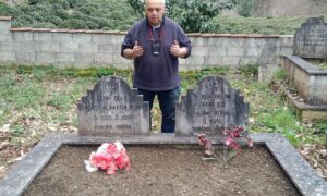 BAYRAM’DA ANNEMİN , BABAMIN ve BÜYÜKLERİMİN KABRİNİ ZİYARET ETTİM..