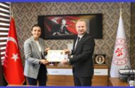 RİZE-PAZAR İLÇE GENÇLİK VE SPOR MÜDÜRLÜĞÜNE BETÜL İSLAMOĞLU ATANDI..