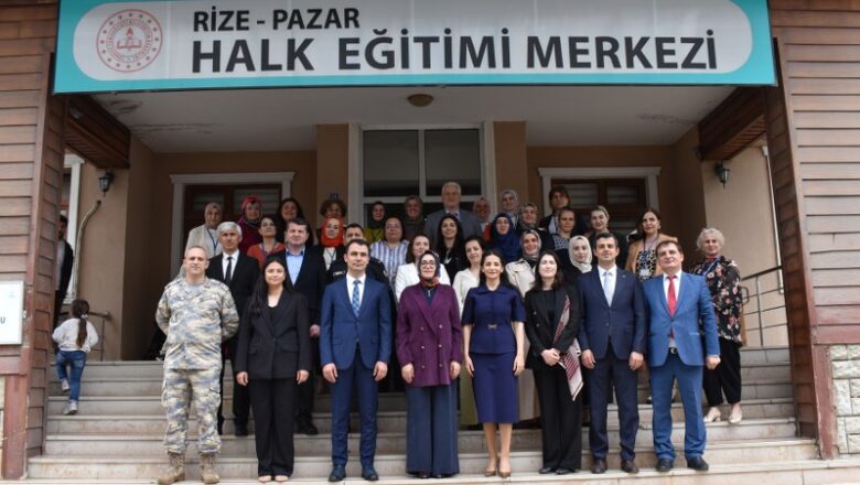  RİZE-PAZAR HALK EĞİTİM MERKEZİ 2025-2026 EĞİTİM VE ÖĞRETİM YILI YIL SONU SERGİSİNİN AÇILIŞINI YAPTI.